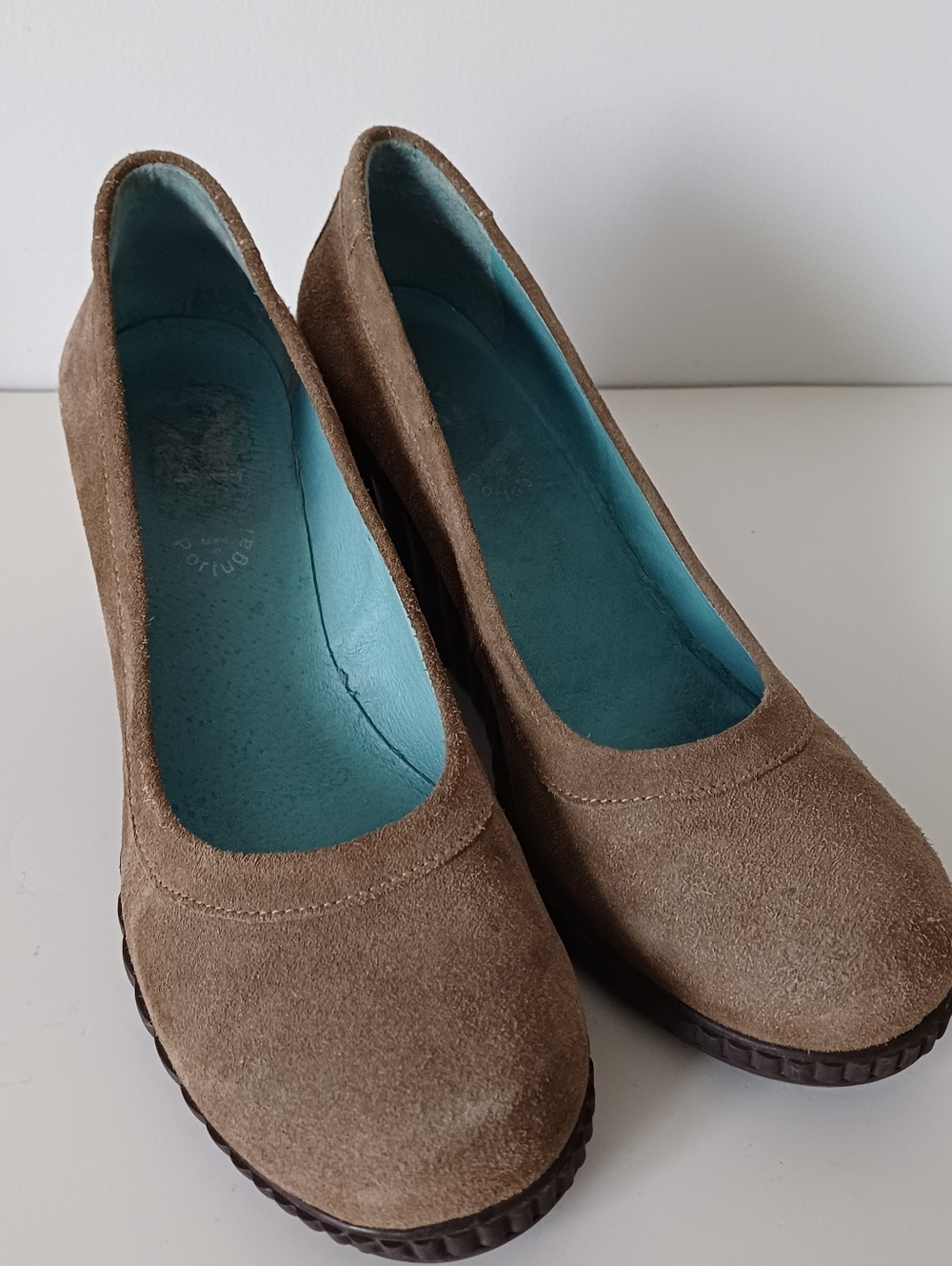 MAG Tan Suede Wedge Slip On Size 38/7.5US